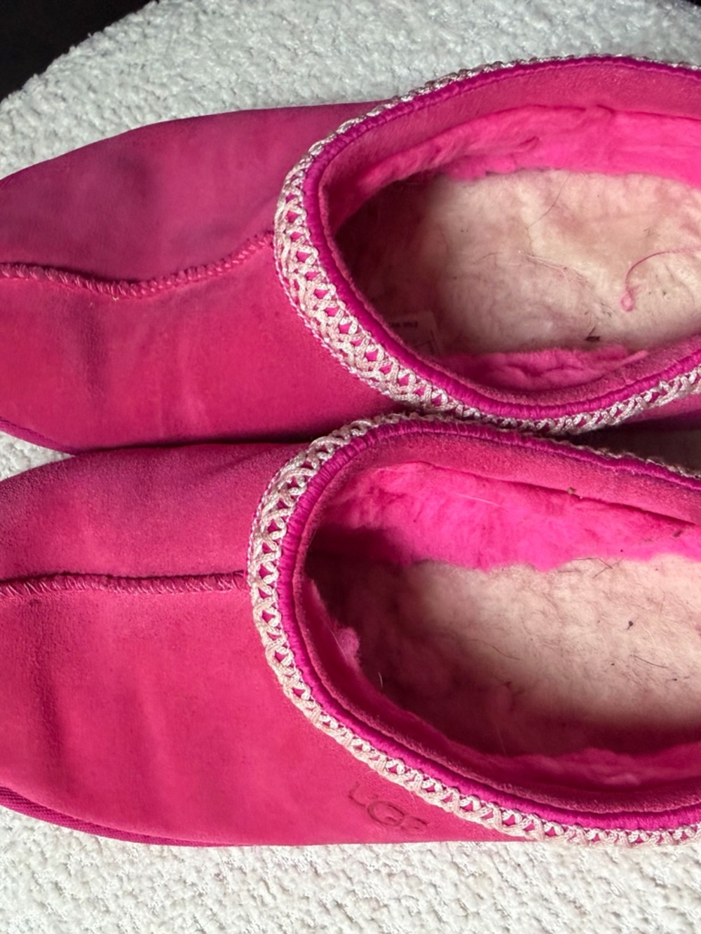 UGG Women's Bright Pink Suede Shearling Slip-On Slippers - Picture 4 of 4
